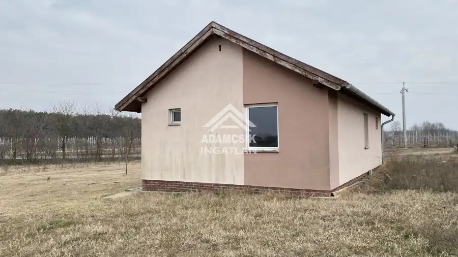 eladó  Építési telek, Dabas