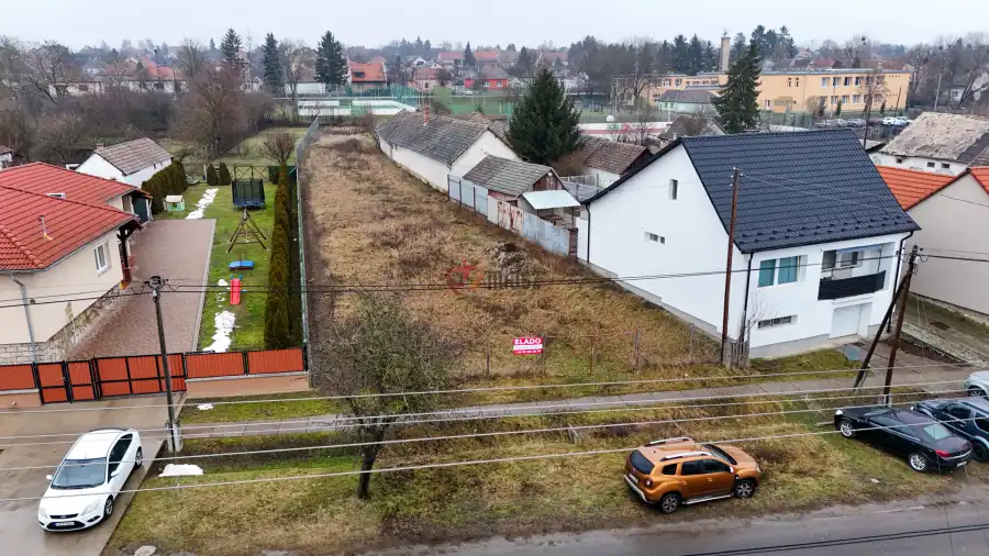 eladó  Építési telek, Érsekvadkert