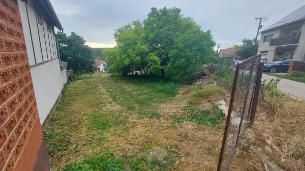 Eladó Építési telek, Mány 744 m² 23 M Ft