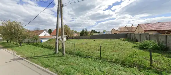 Eladó Építési telek, Martonvásár 921 m² 50 M Ft