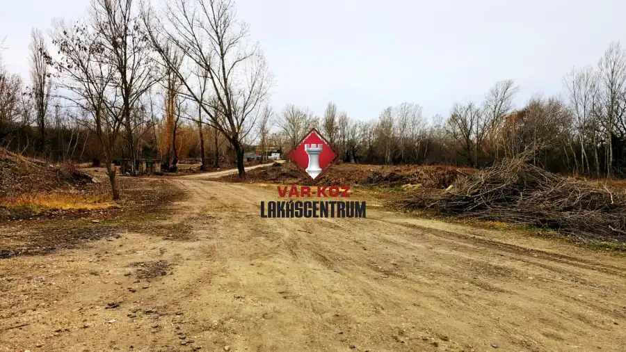 eladó  Építési telek, Martonvásár