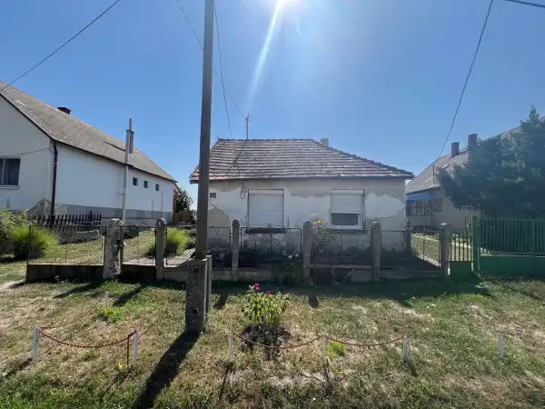 Eladó Építési telek, Sárszentmihály 2500 m² 24.9 M Ft