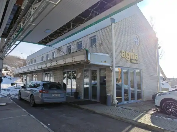 Eladó ipari ingatlan, Eger 668 m² 490 M Ft + Áfa