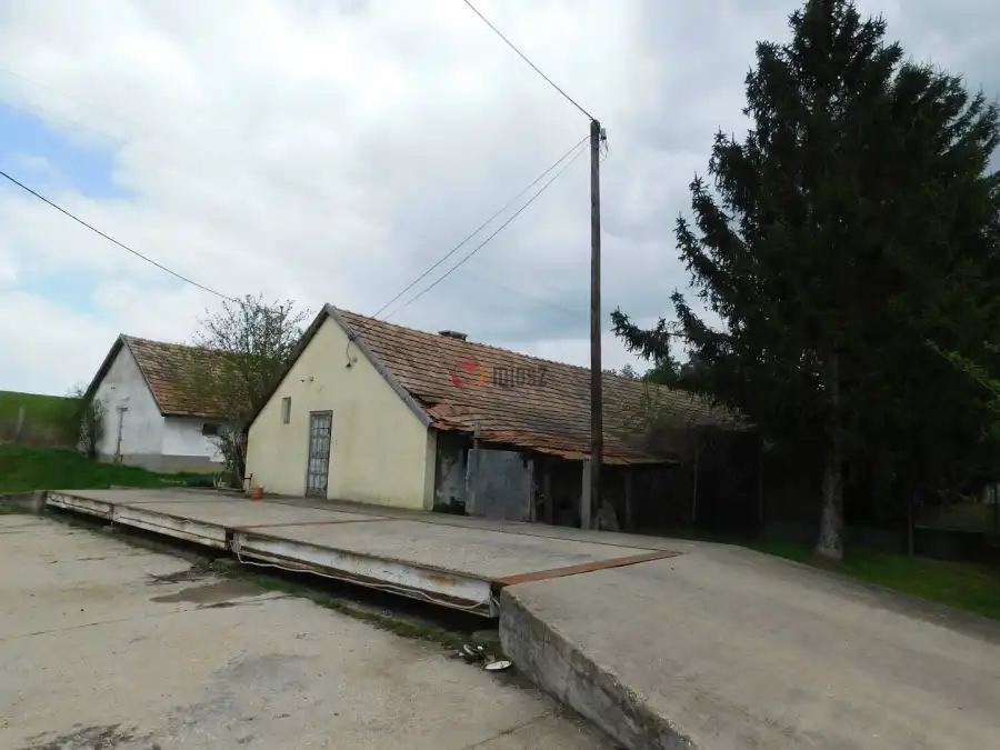 eladó ipari ingatlan, Mátraderecske