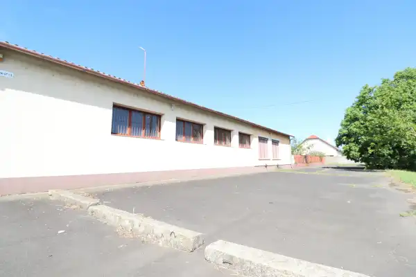 Eladó ipari ingatlan, Orosháza 185 m² 75 M Ft