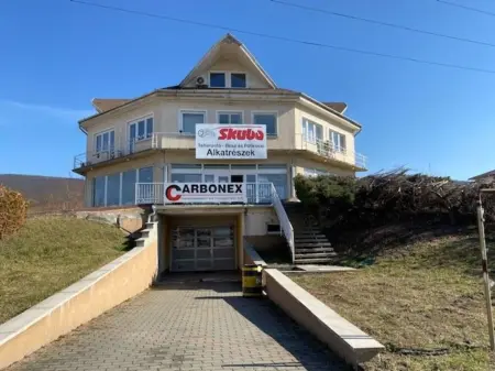 Eladó ipari ingatlan, Vértesszőlős 1700 m² 399.9 M Ft