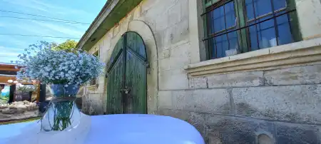 eladó pince, Etyek