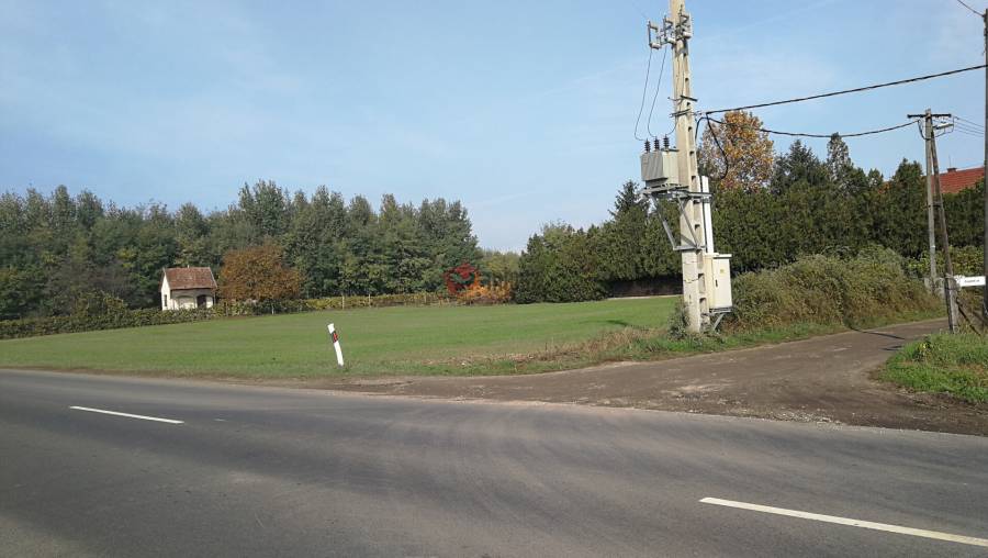 eladó  Szántó, Albertirsa