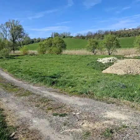 eladó telek, Csabdi