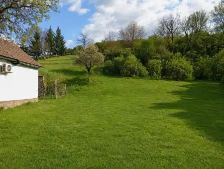 eladó telek, Cserháthaláp