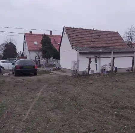 eladó telek, Gyömrő