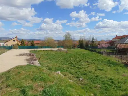 eladó telek, Herceghalom