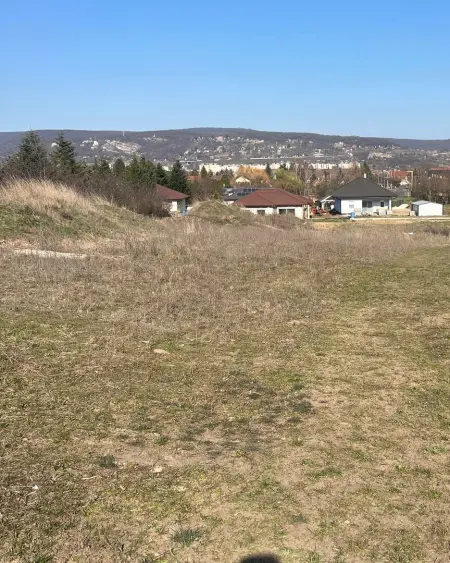 eladó telek, Tatabánya
