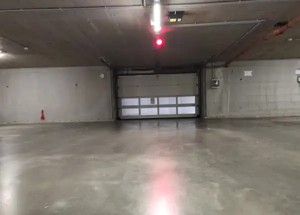 Eladó új építésű garázs, Komárom 7 m² 5 M Ft