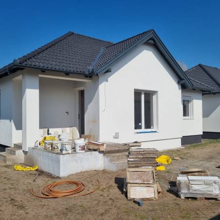 eladó újépítésű családi ház, Monor eladó újépítésű családi ház, Monor
