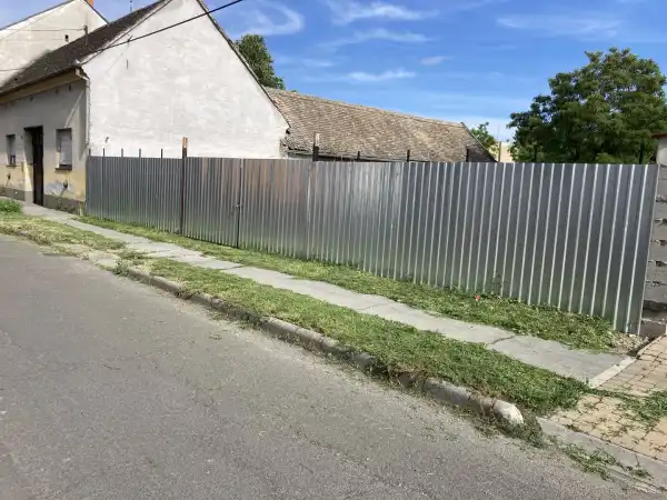 Kiadó Építési telek, Mohács 1200 m² 100 E Ft/hó