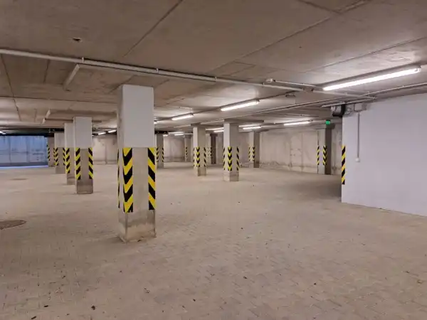 Kiadó raktár, Budapest, XI. kerület 951 m² 2 M Ft/hó + Áfa