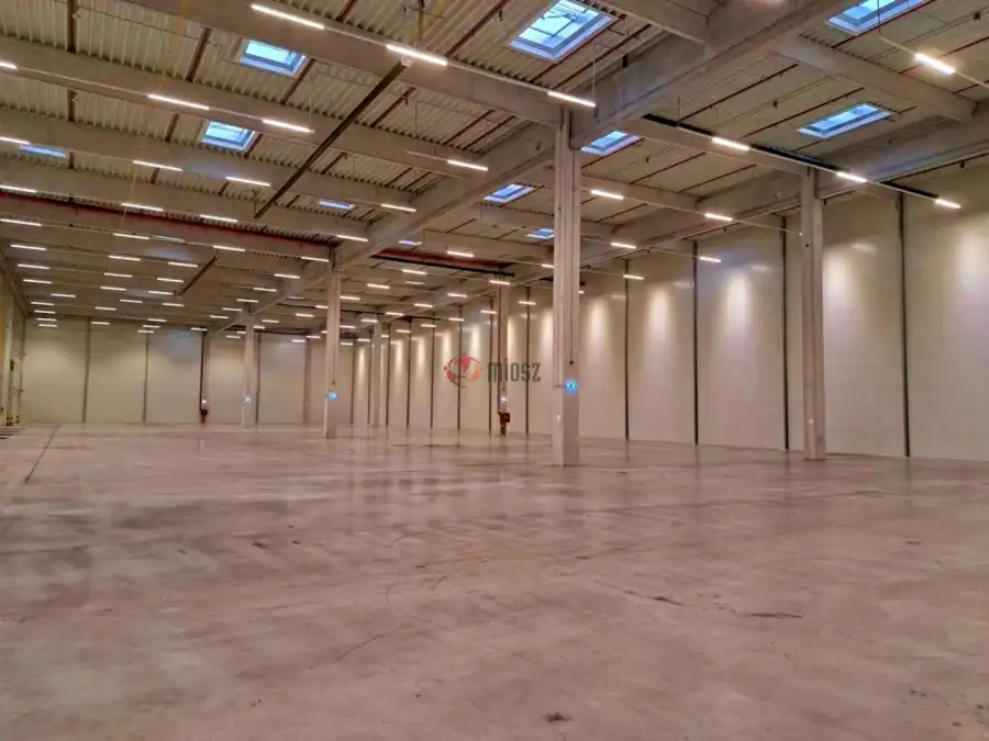 kiadó raktár, Budapest, XV. kerület