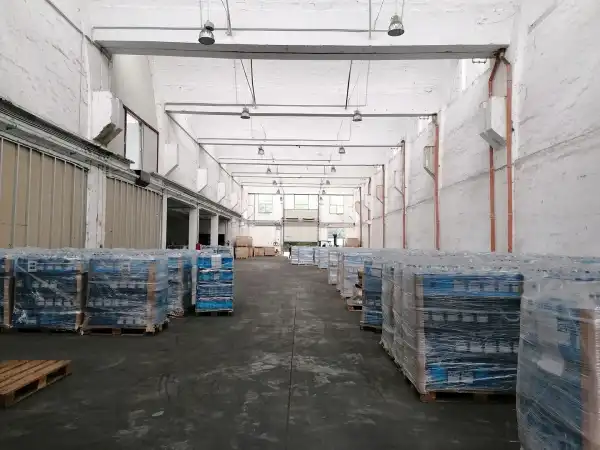 Kiadó raktár, Szigetszentmiklós 1100 m² 1.05 M Ft/hó + Áfa