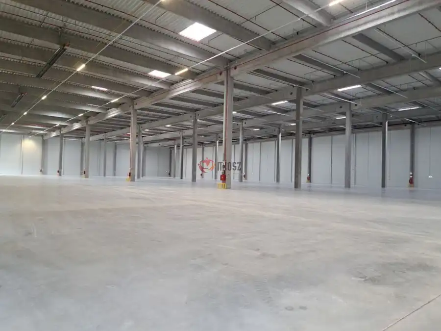 kiadó újszerű ipari ingatlan, Fót